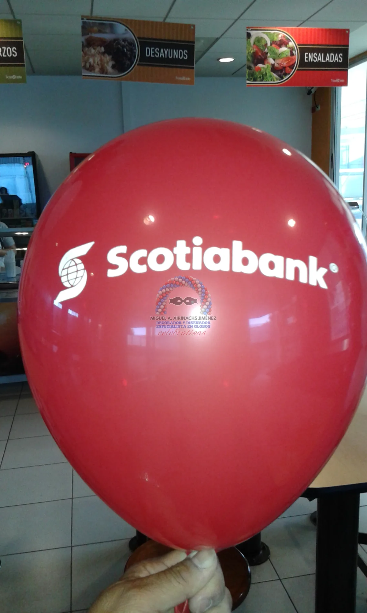 Inflado de globos con aire y helio